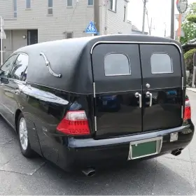 霊柩車